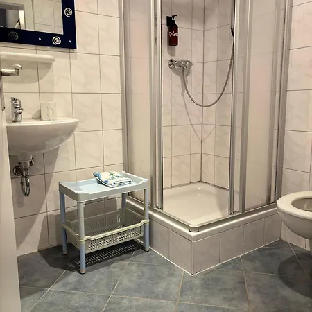 Rhoenlust Zentrum Hotel